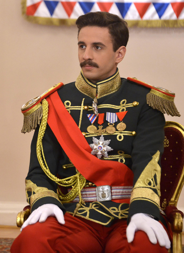 Љубав је била и остала иста, само се данас другачије исказује: Михајло Јовановић о серији „Црвени месец“